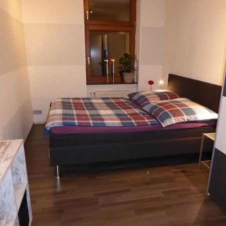 Weiss-Ferienwohnung Quedlinburg Esterno foto