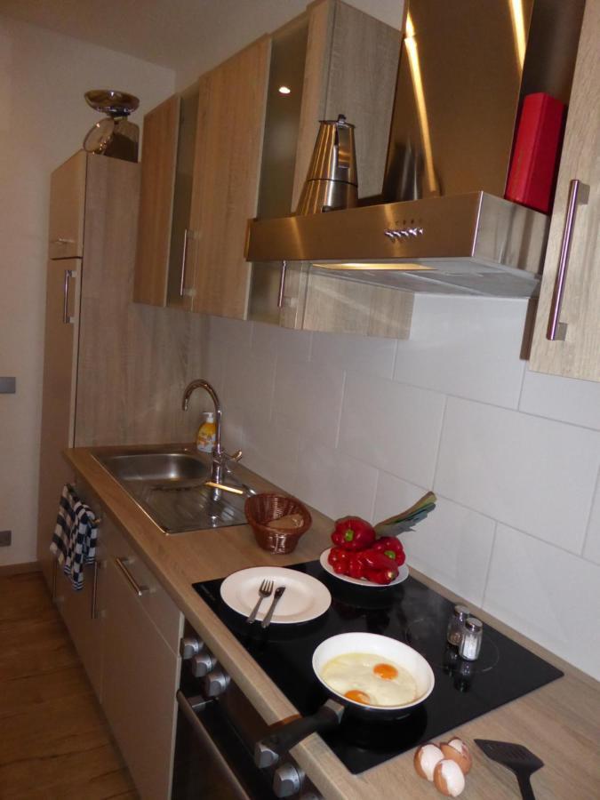 Weiss-Ferienwohnung Quedlinburg Esterno foto